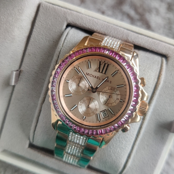 Michael Kors Everest Women's Rose Gold Purple -Stainless Chronograph Watch MK721 - Picture 7 of 13